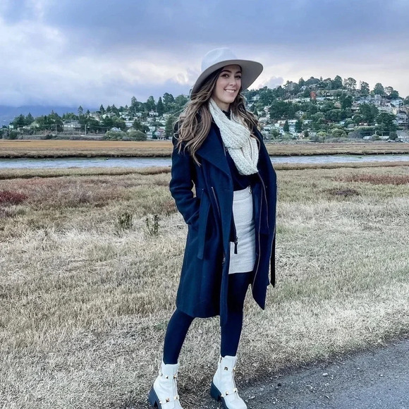 Ann Taylor Skirt - Picture 1 of 5